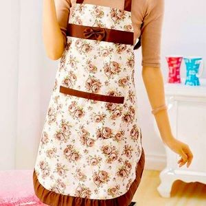 Lady Flower Print Flirty Cooking Apron With Pocket
